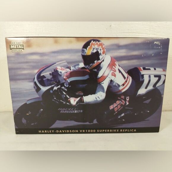 Harley Davidson Superbike VR 1000 1:9 Scale Metal Replica HD 98209-95V  NIB - Picture 11 of 11